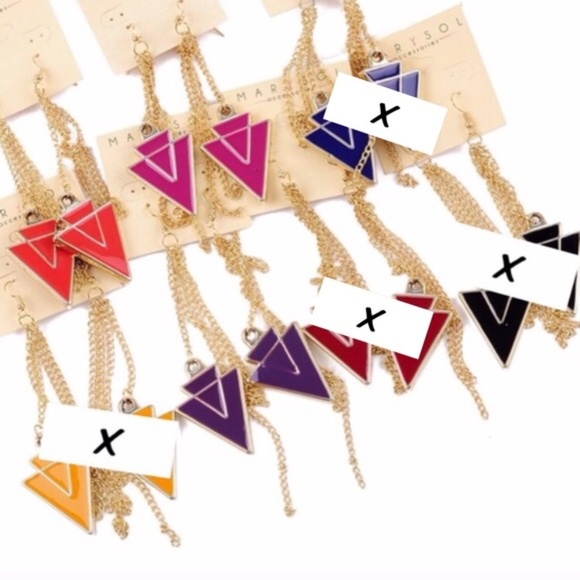 Gold assorted enamel Chevron chain earring - Picture 1 of 2